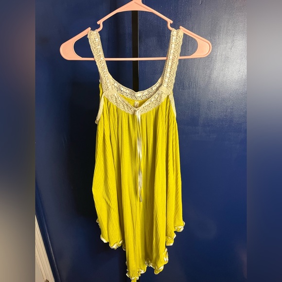 Free People Dresses & Skirts - Free People Yellow Lace Dress Size Small